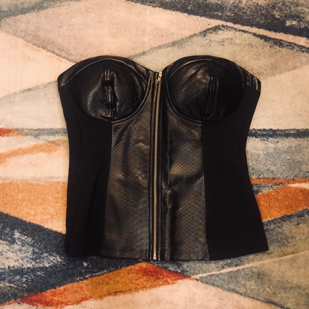 Faux leather corset. G by Guess. NWT